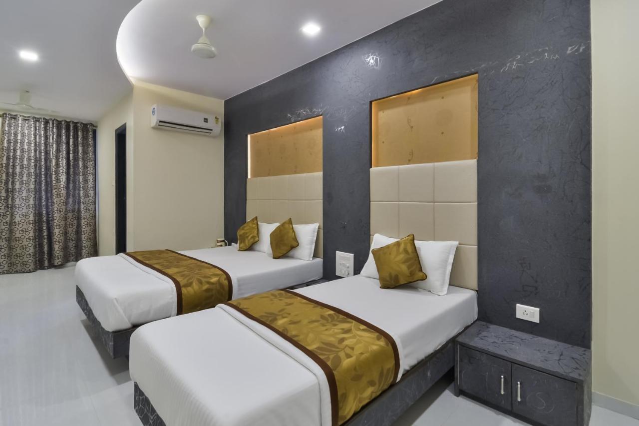 Hotel Aroma- Dadar Bombaj Zewnętrze zdjęcie