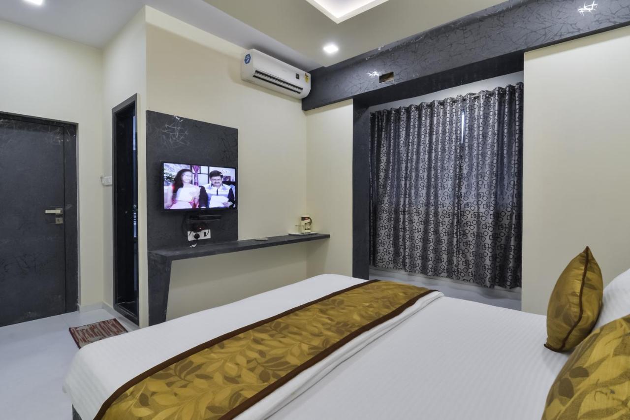 Hotel Aroma- Dadar Bombaj Zewnętrze zdjęcie