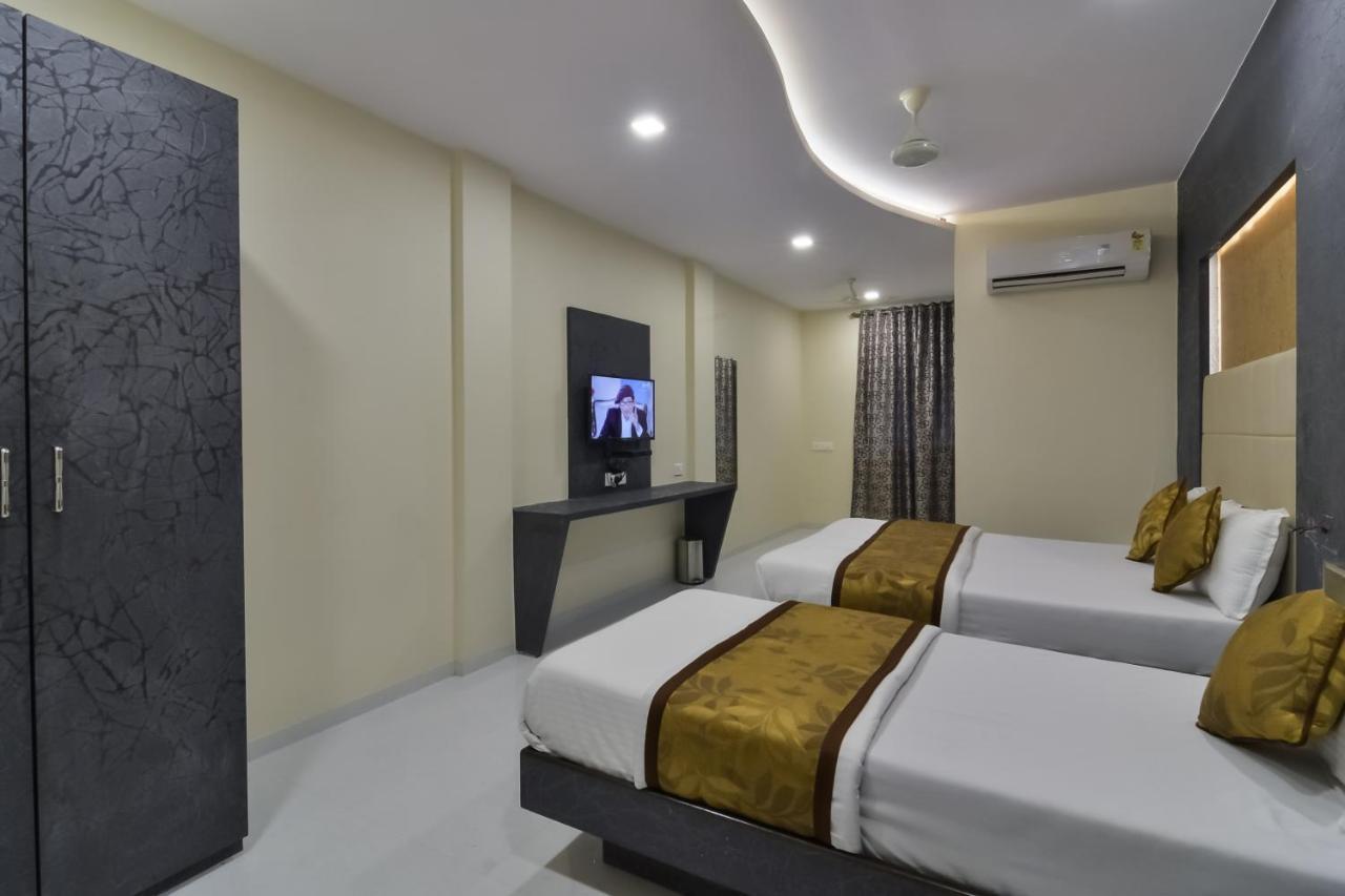 Hotel Aroma- Dadar Bombaj Zewnętrze zdjęcie